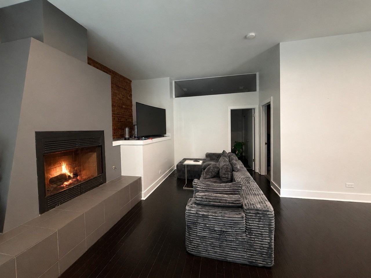 934 S State St #2A - Photo 4 of 4