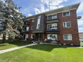 featured image of 8101 W 83rd Pl #3W