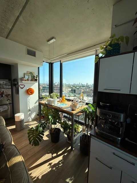 1640 W Division St #902 - Photo 6 of 19