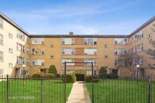 6127 N Seeley Ave #2C - Photo 1 of 1