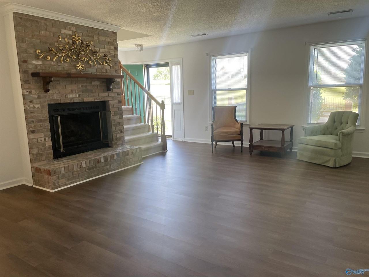 6613 Steeplechase Dr Nw - Photo 3 of 36