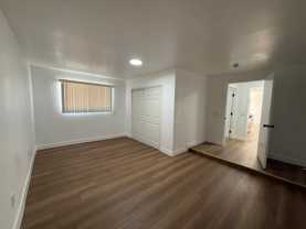 8901 1/2 Holmes Ave - Photo 1 of 1