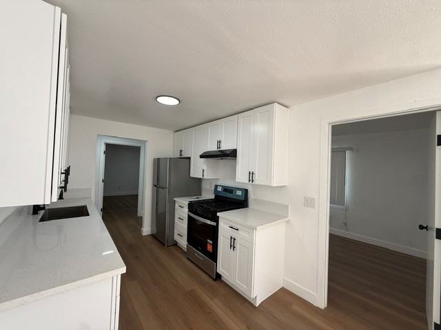 8901 1/2 Holmes Ave #8901-5 - Photo 4 of 6