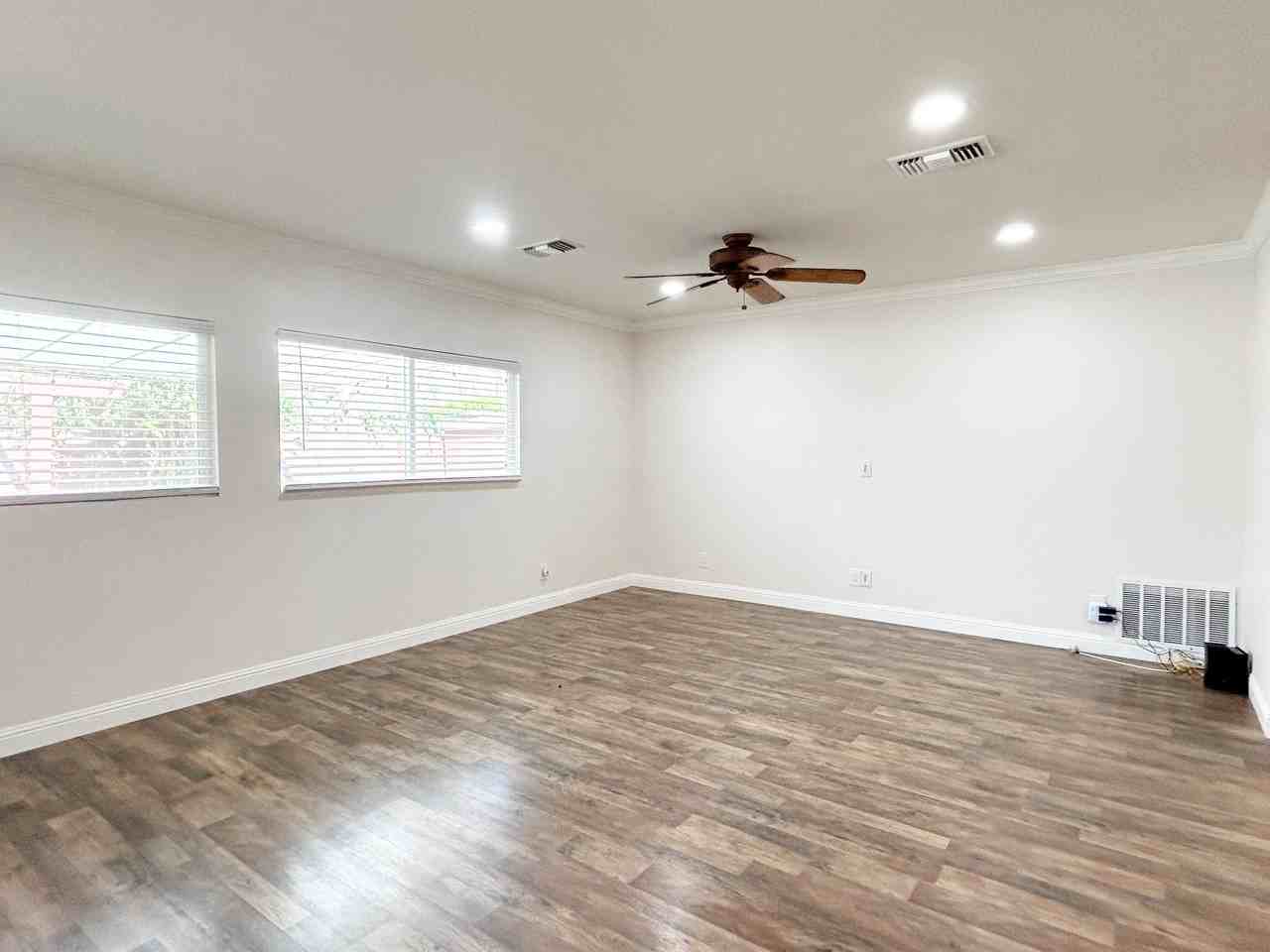 46705 Washington St #1 - Photo 7 of 34