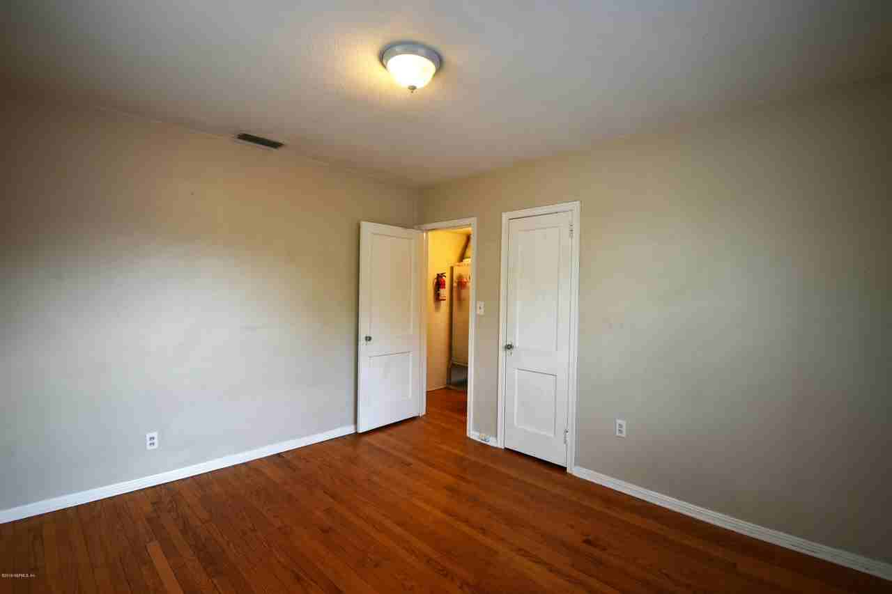 3661 Saint Johns Ave #3 - Photo 7 of 14