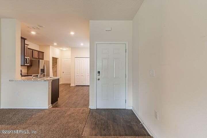 8045 Echo Springs Rd - Photo 5 of 27