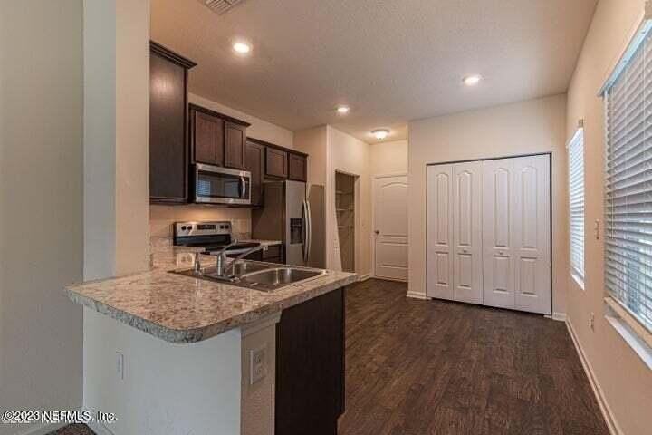 8045 Echo Springs Rd - Photo 7 of 27