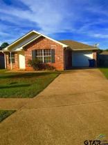 455 Redbud Cir - Photo 1 of 1