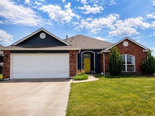 12141 N 108th East Ave - Photo 2 of 21