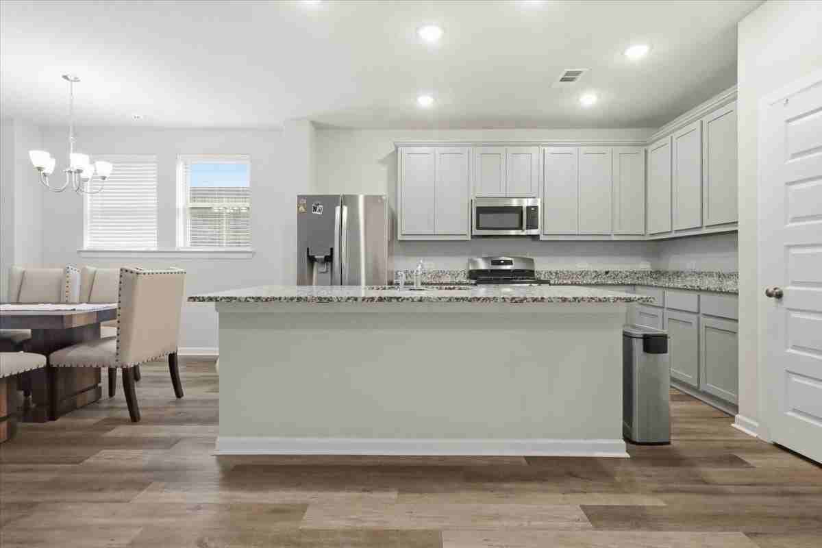 5522 Juniper Dr - Photo 7 of 30