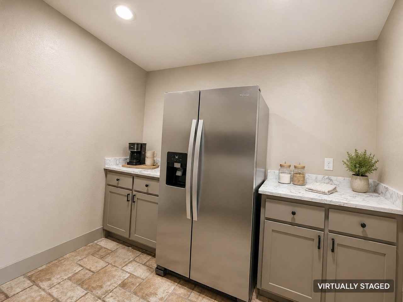 155 Barcelona St - Photo 6 of 13