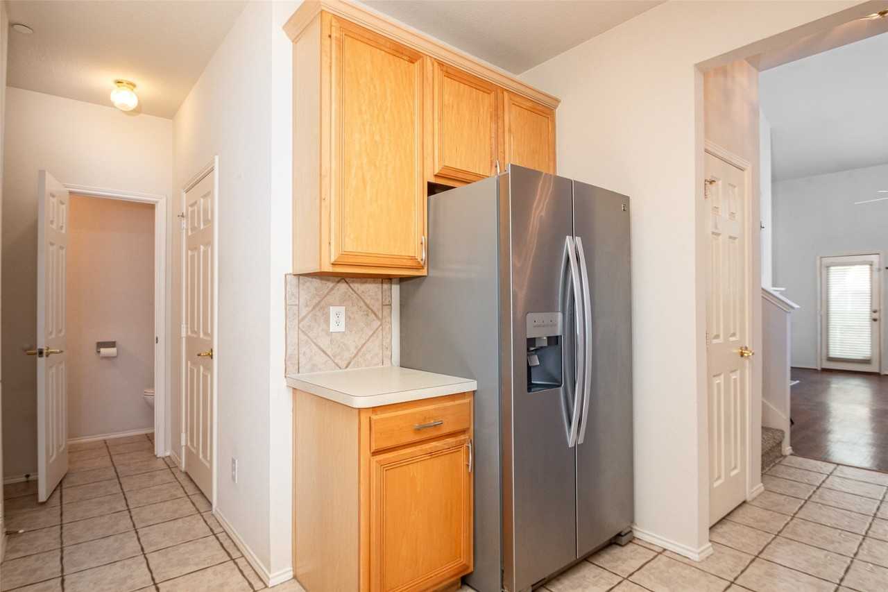 7049 Van Gogh Dr - Photo 6 of 25