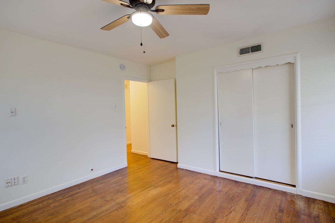 6552 Saint Moritz Ave - Photo 7 of 13