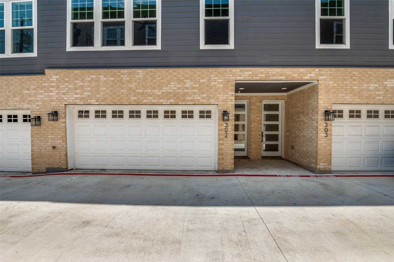 631 N Tyler St #302 - Photo 3 of 25