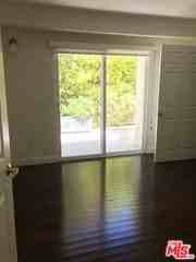 1171 Franklin St #102 - Photo 7 of 8