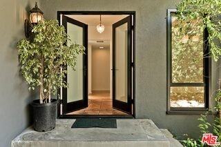 1255 N Norman Pl - Photo 4 of 8