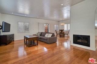 913 18th St #5 - Photo 3 of 7