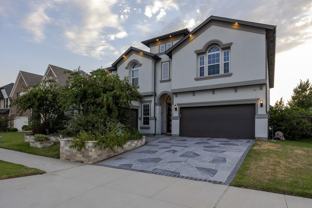 10081 Oxbow Ave - Photo 1 of 1