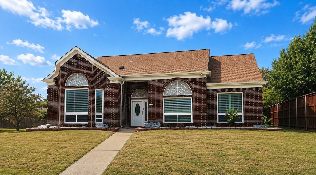 3713 Catalina St - Photo 2 of 21