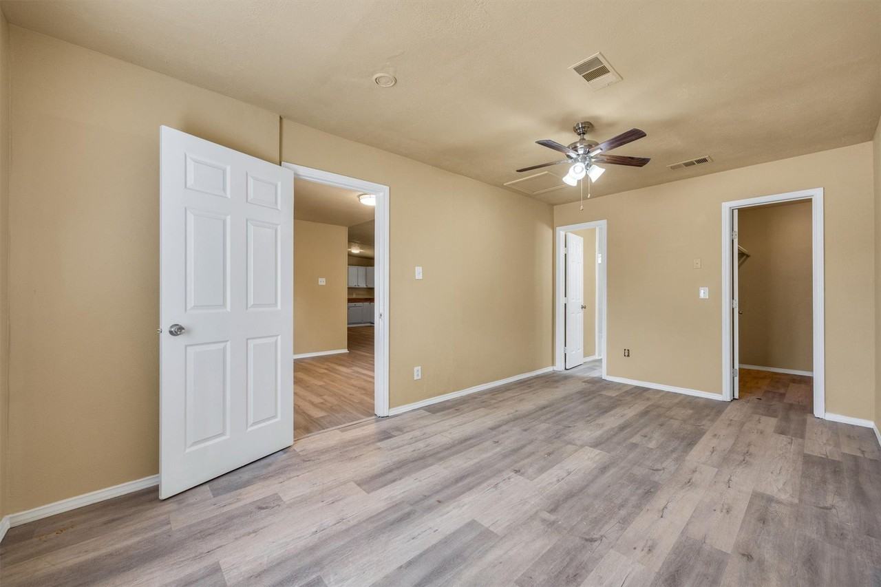 567 Tubbs Rd - Photo 4 of 17