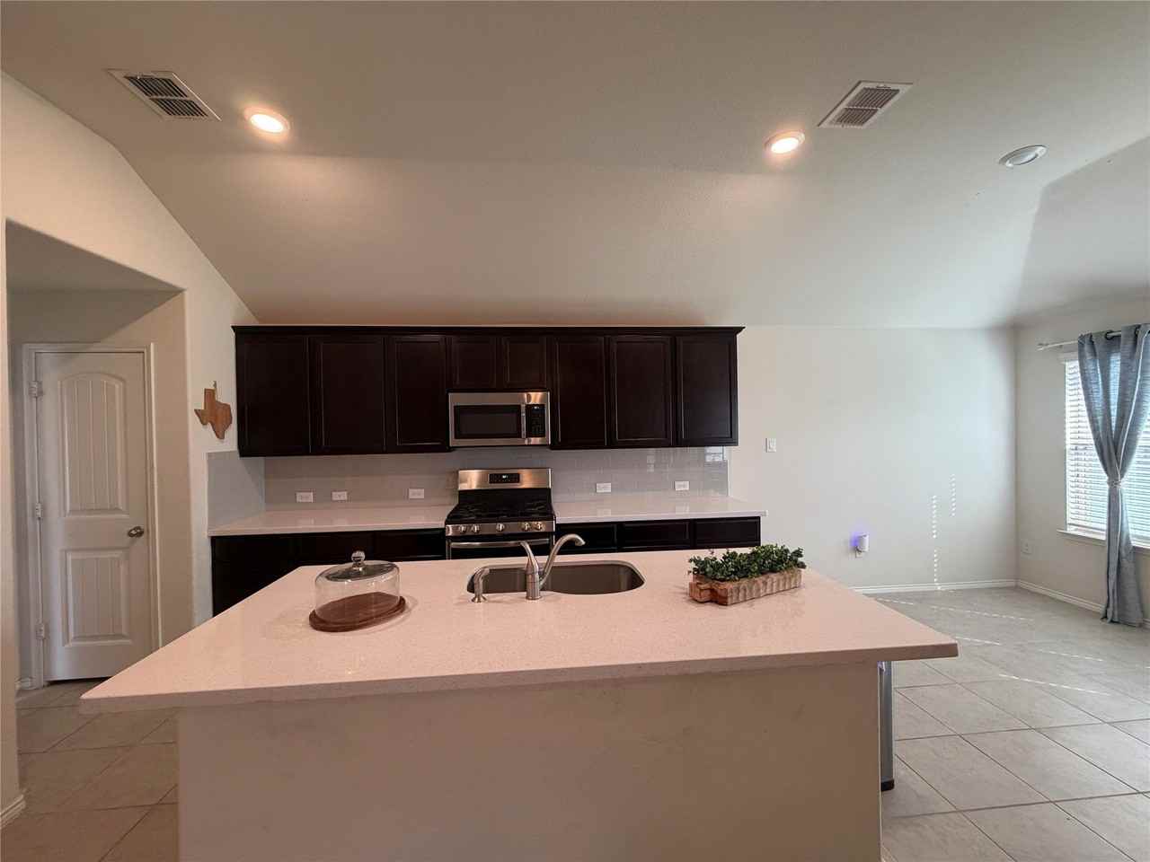 14525 Serrano Ridge Rd - Photo 5 of 13
