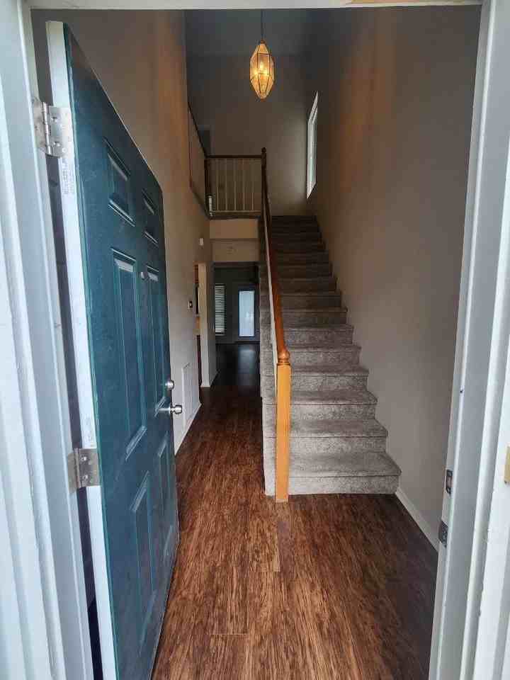 1503 Maybrook Ct - Photo 3 of 21