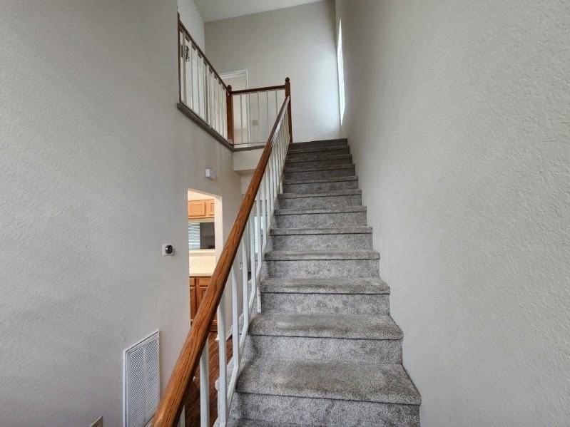 1503 Maybrook Ct - Photo 4 of 21