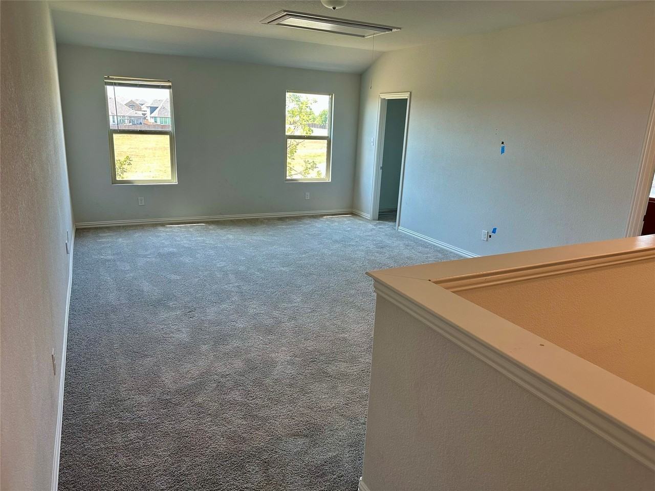 10012 Callan Ln - Photo 6 of 12