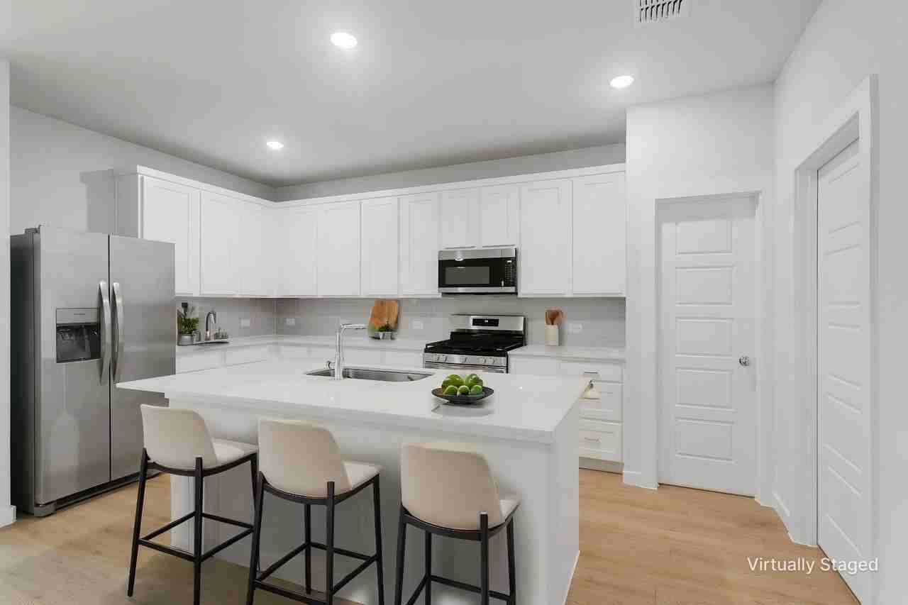 2300 Wind River Dr - Photo 2 of 28