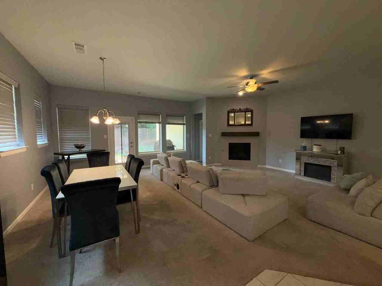 1909 Augustus Dr - Photo 4 of 35