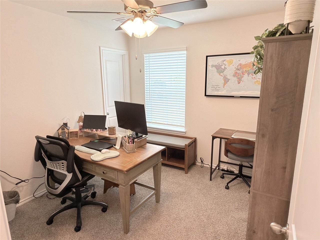 403 Silver Birch Dr - Photo 6 of 14