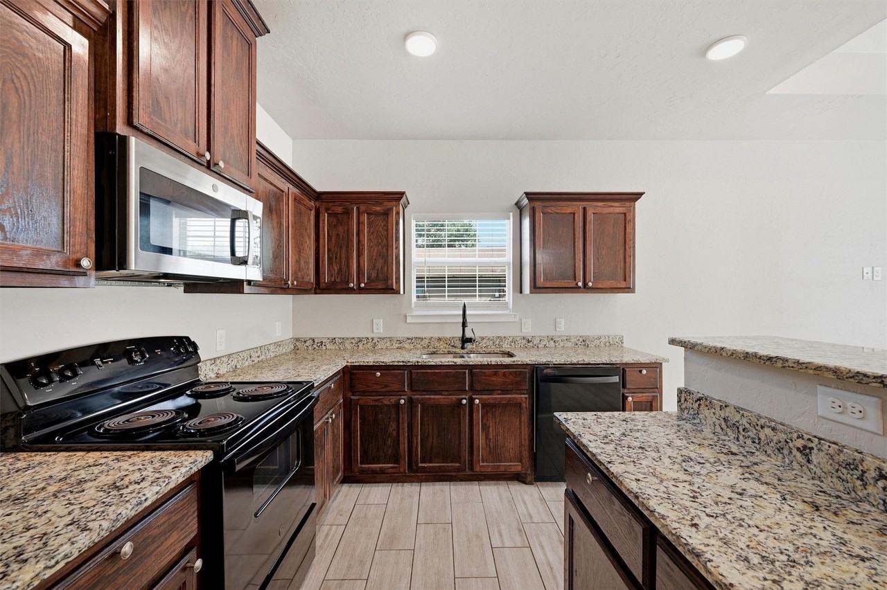 1508 King St - Photo 7 of 22