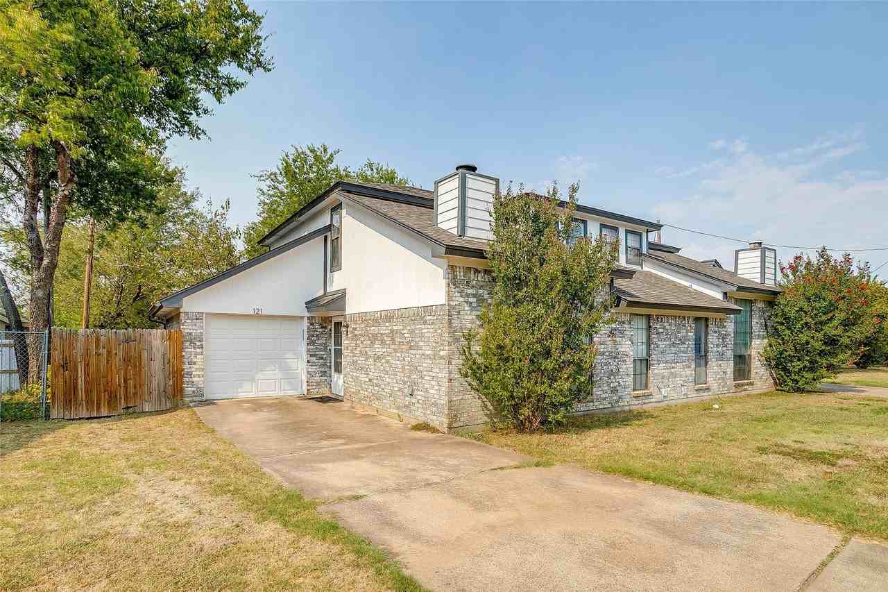 121 Myers Dr - Photo 2 of 25