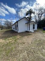 featured image of 801 Walnut St