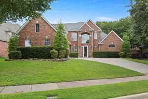 featured image of 1207 Conroe Dr