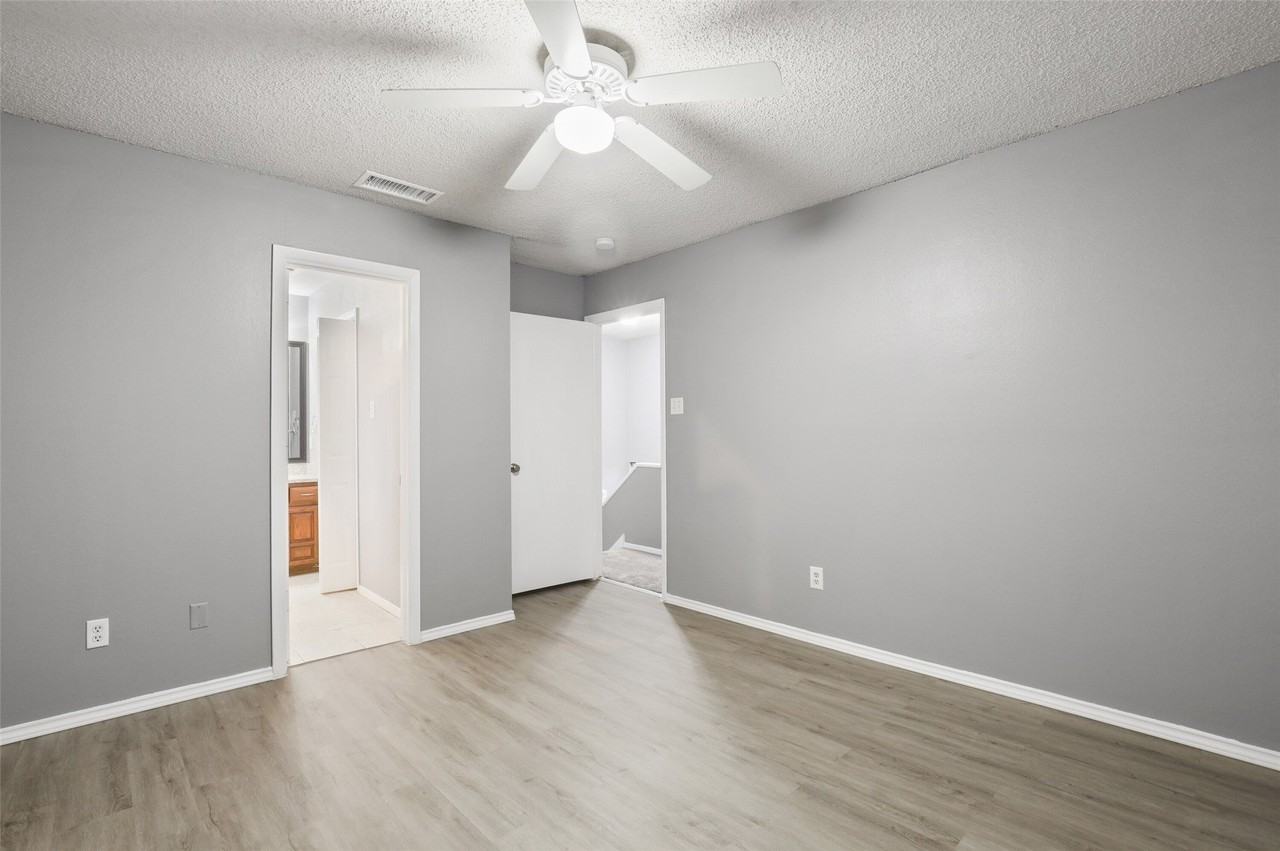 8943 Camfield Way St - Photo 5 of 15