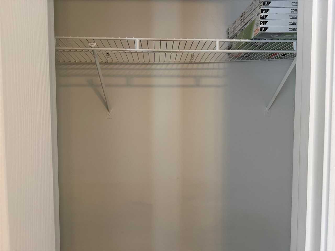 13755 Biggs St - Photo 6 of 28