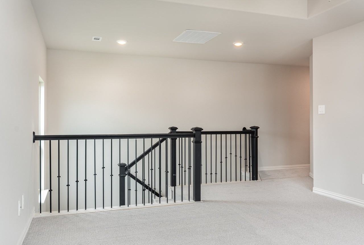 1019 Ella Dr - Photo 6 of 6