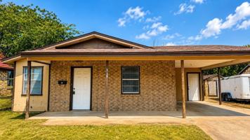 featured image of 318 N 13th St
