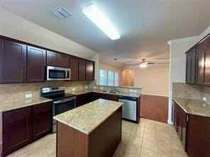 8924 Wild Rose Ln - Photo 5 of 19