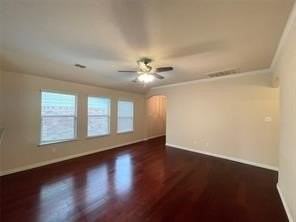 8924 Wild Rose Ln - Photo 7 of 19