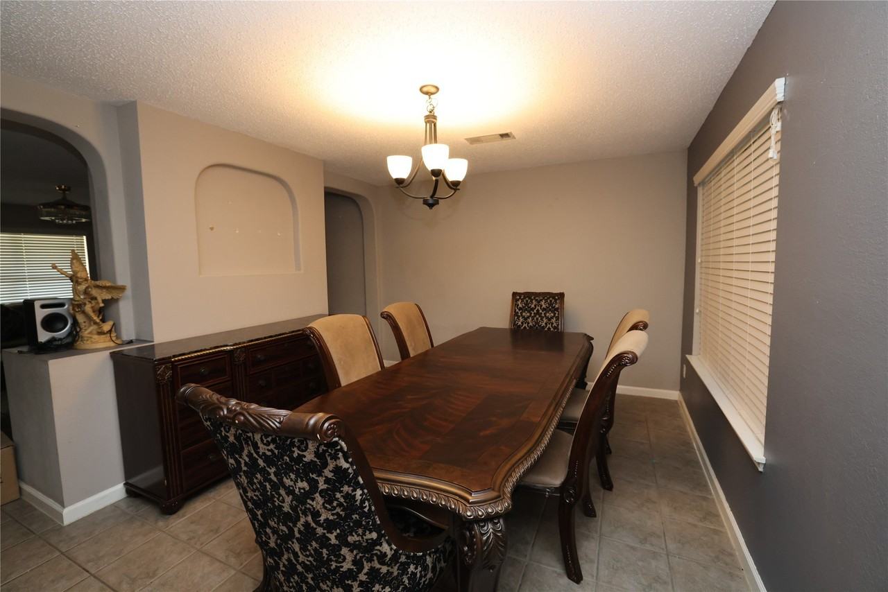 4360 Mesa Dr - Photo 5 of 34