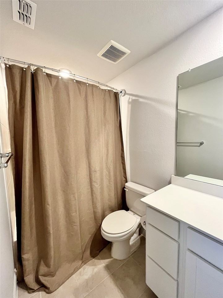 131 Peach Orchard Ln - Photo 3 of 15