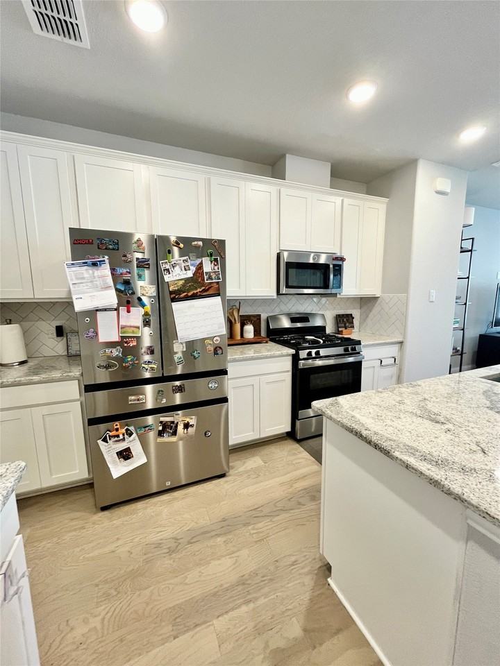 131 Peach Orchard Ln - Photo 6 of 15