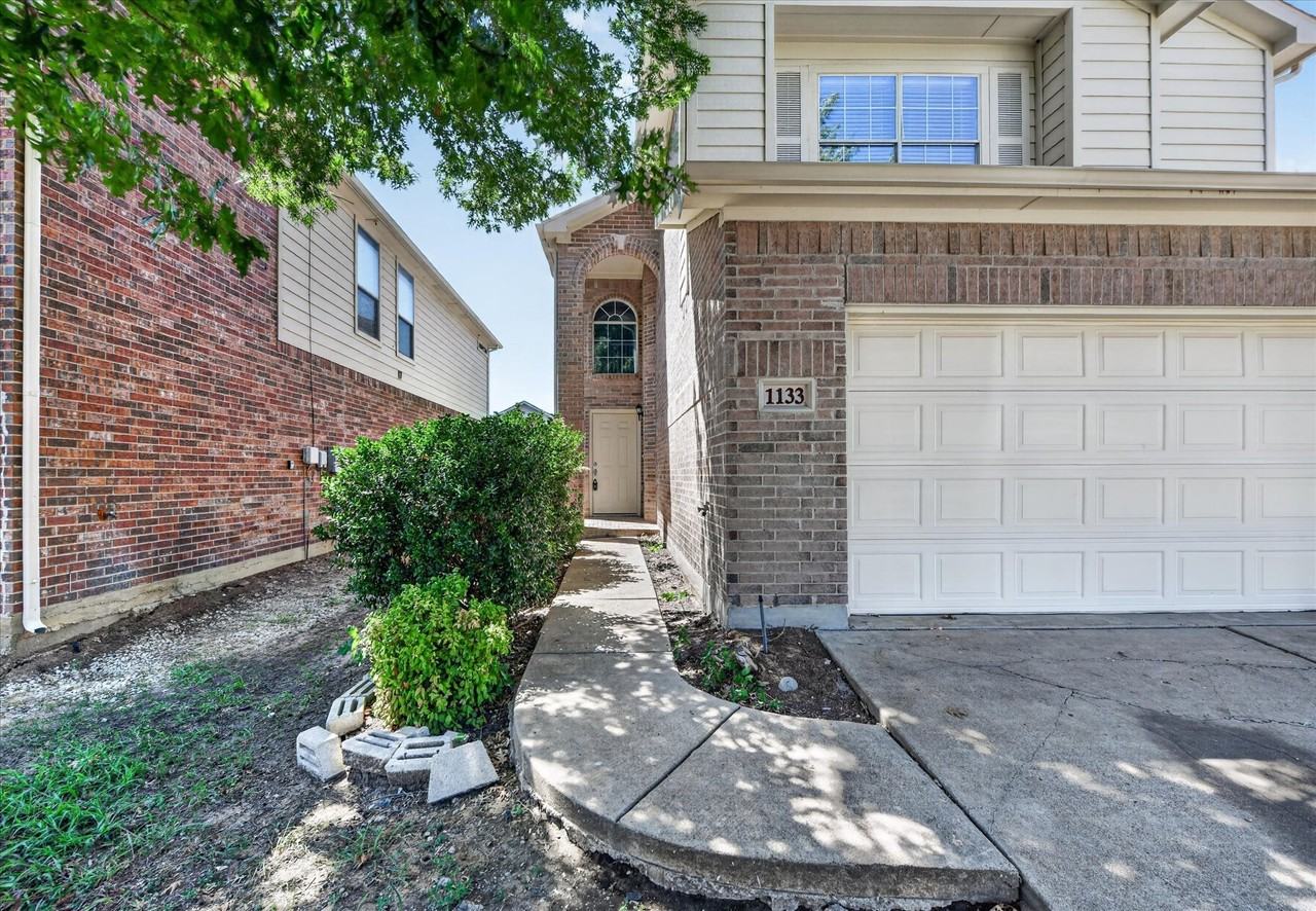 1133 Kielder Ct - Photo 2 of 26