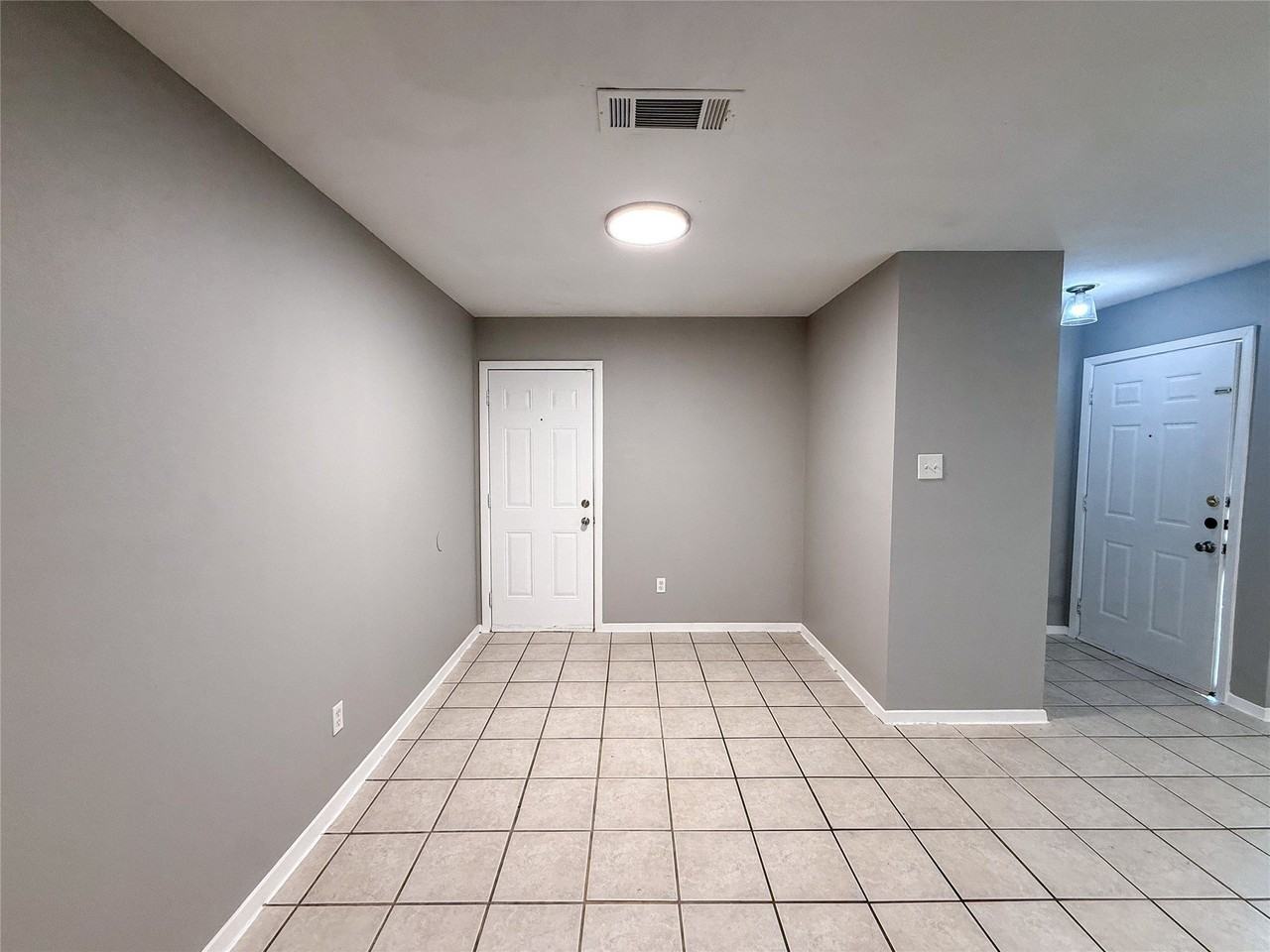 1906 San Rafael St - Photo 6 of 15