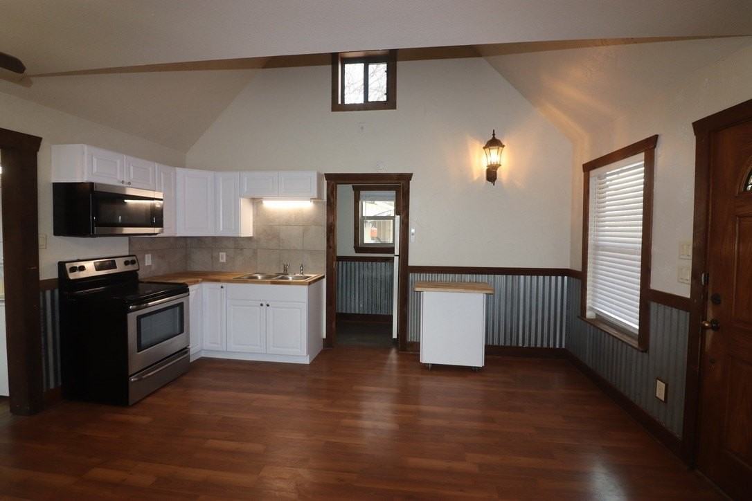 1800 Newport Rd - Photo 5 of 12