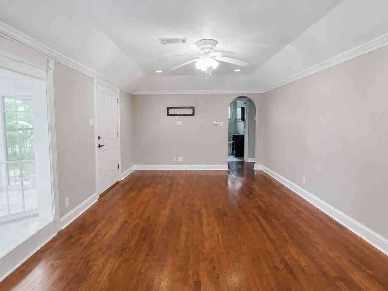 3846 Davila Dr - Photo 2 of 16