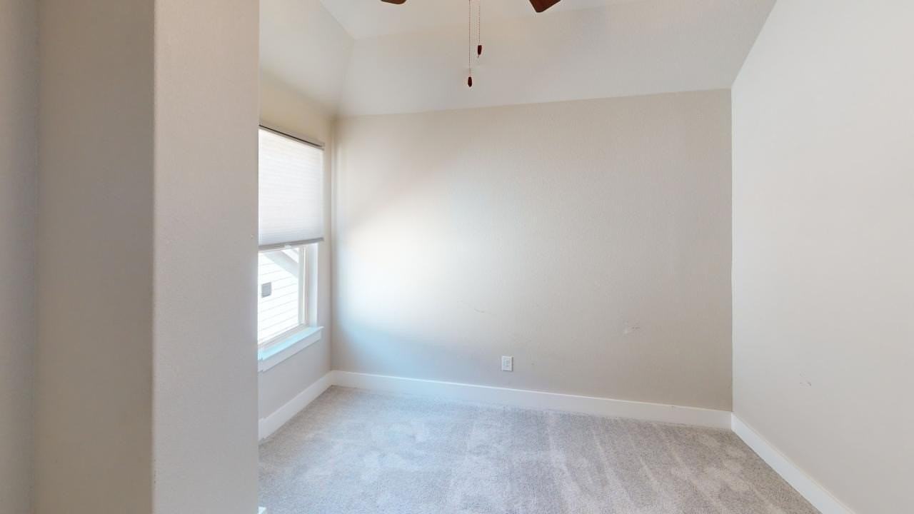 2600 Briarhurst Ct - Photo 7 of 22