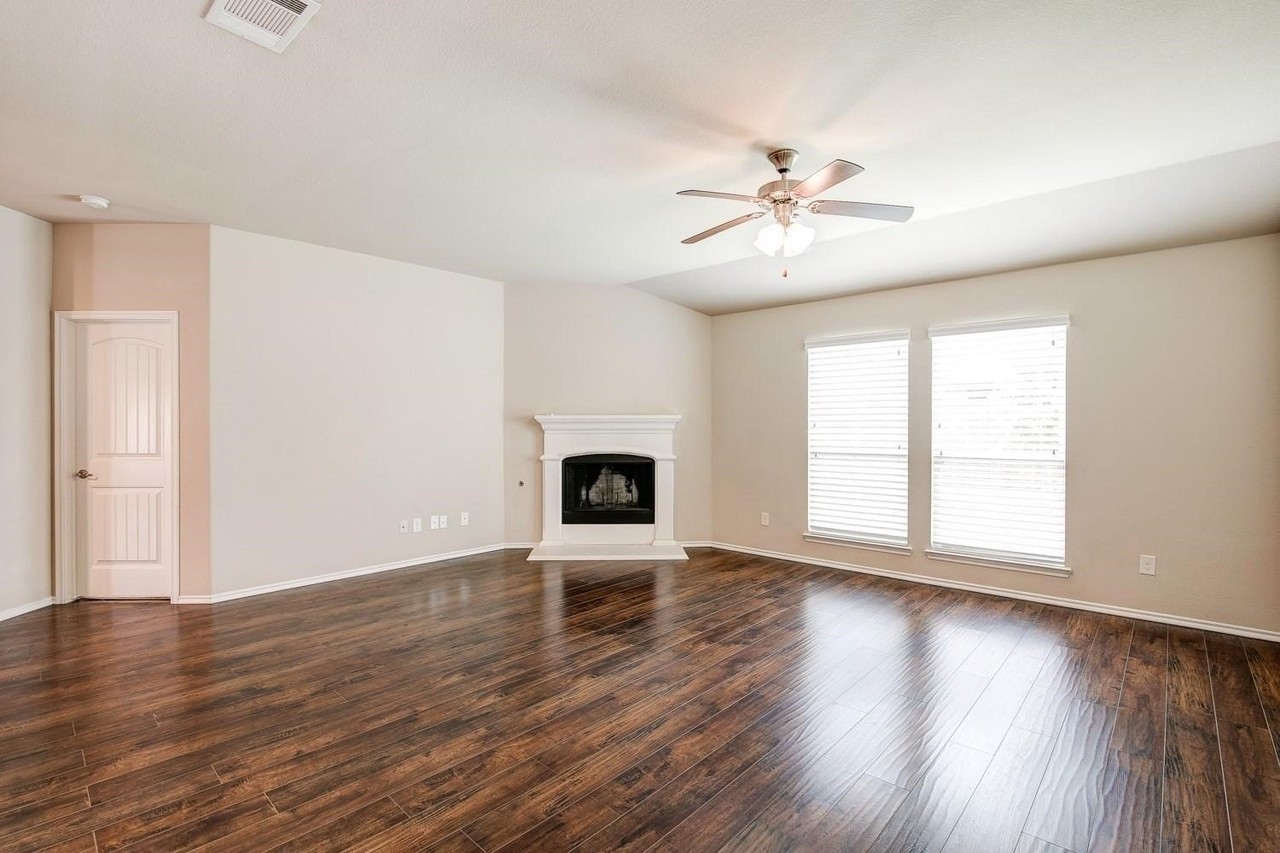1311 Coleman Dr - Photo 7 of 25